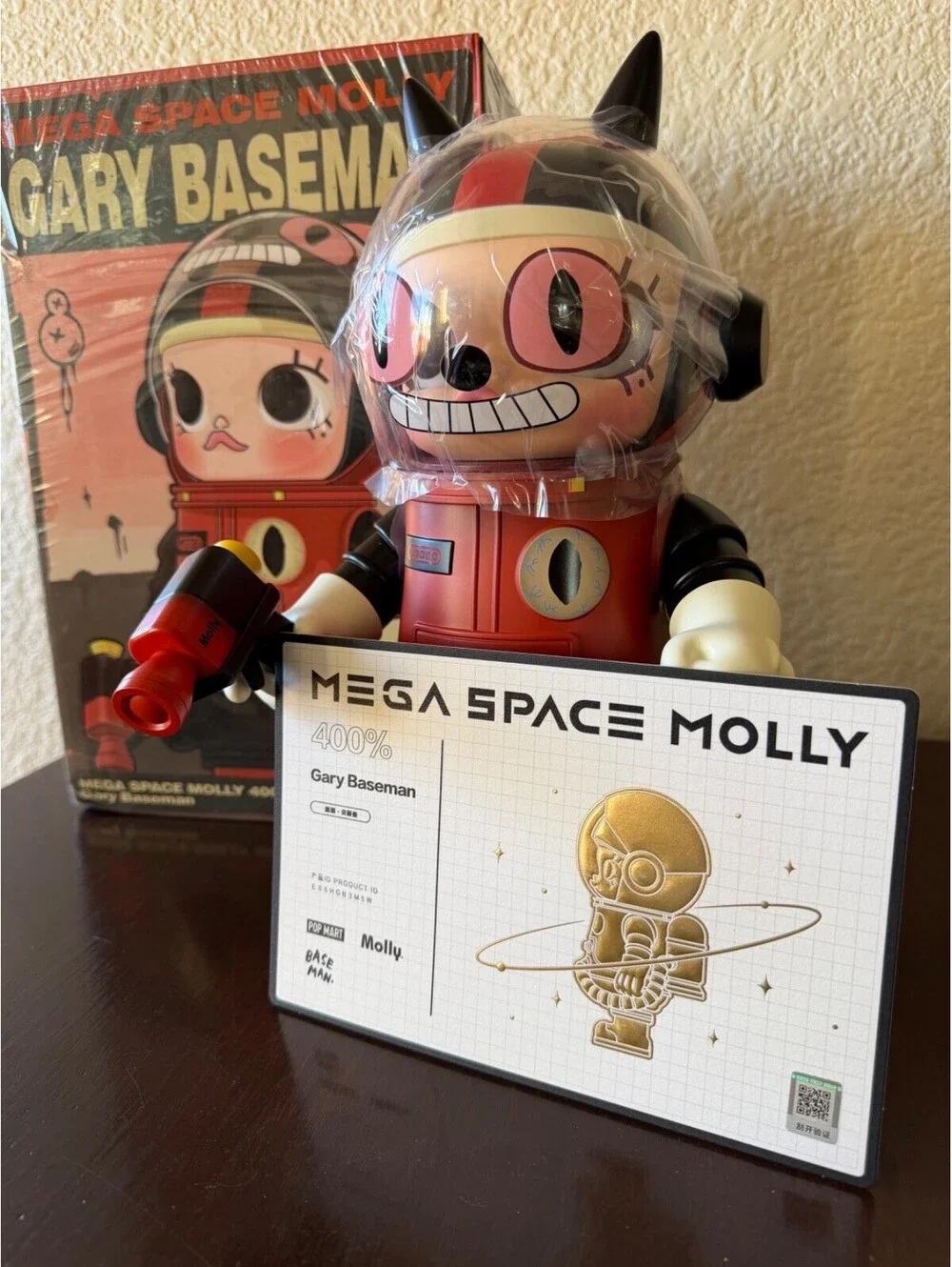 POP MART Mega Space Molly Figure 400% Gary Baseman Collaboration NEW open box